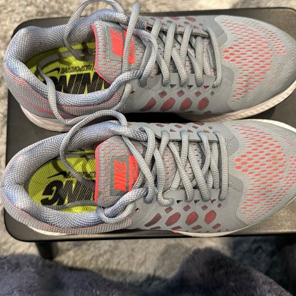 Nike pegasus 31 Grey women size 7.5 - Picture 3 of 6